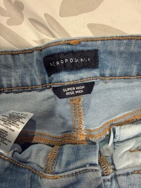 Aeropostale Super High Rise Midi Jeans - Light Blue Denim